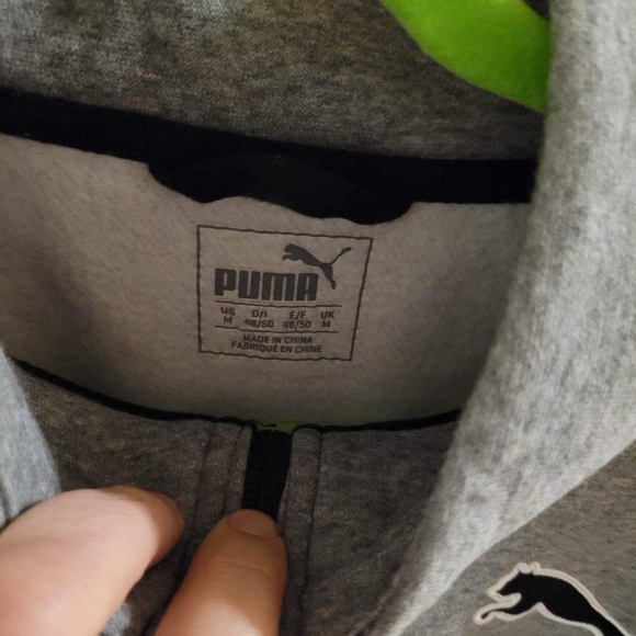 VINTAGE MENS PUMA ZIP-UP SWEATSHIRT SIZE MEDIUM - Picture 3 of 3